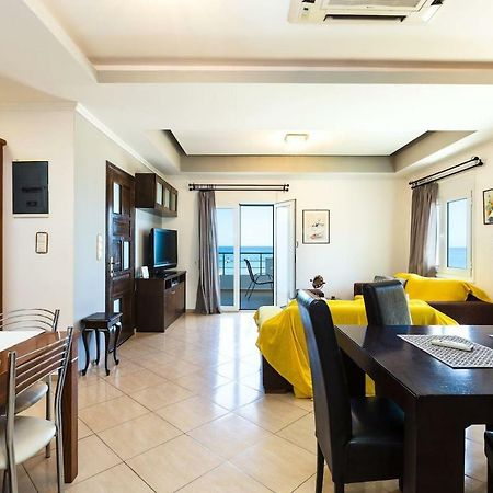 Beachfront Apartment Rethymno  Exterior photo