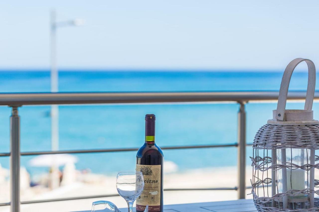 Beachfront Apartment Rethymno  Exterior photo